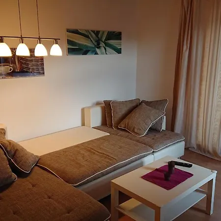 公寓 Mit Terrasse *