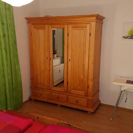 公寓 Mit Terrasse *