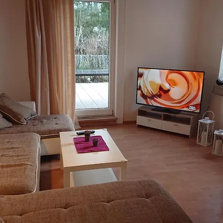 Mit Terrasse 公寓 格拉尔-米里茨