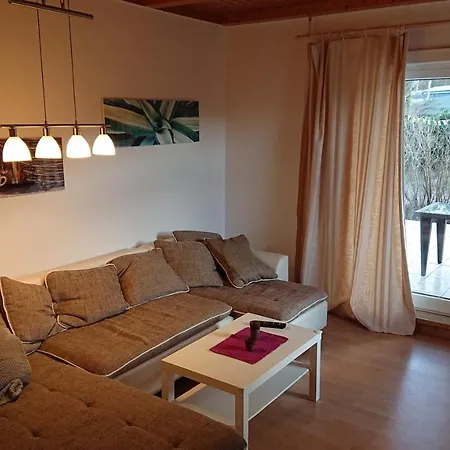 Apartment Mit Terrasse