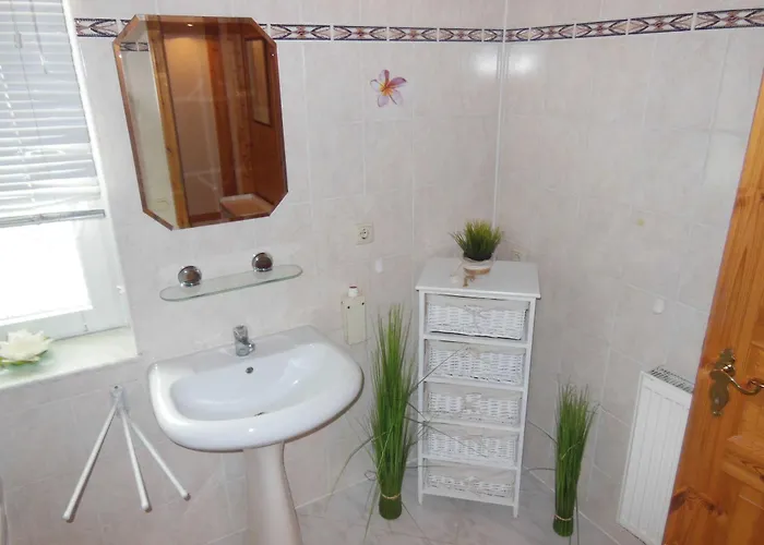 شقة Mit Terrasse *