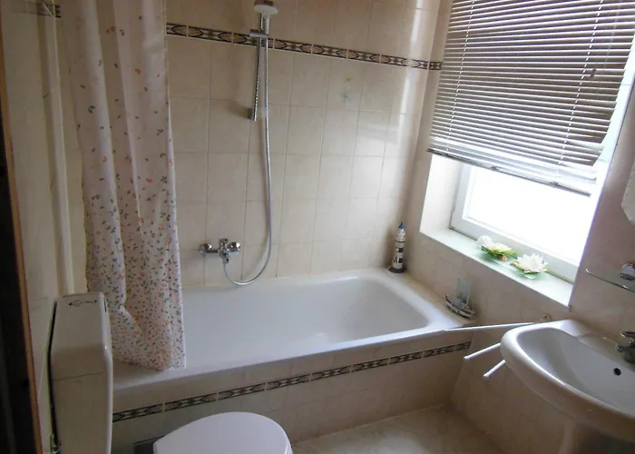 Mit Terrasse * غرال موريتز